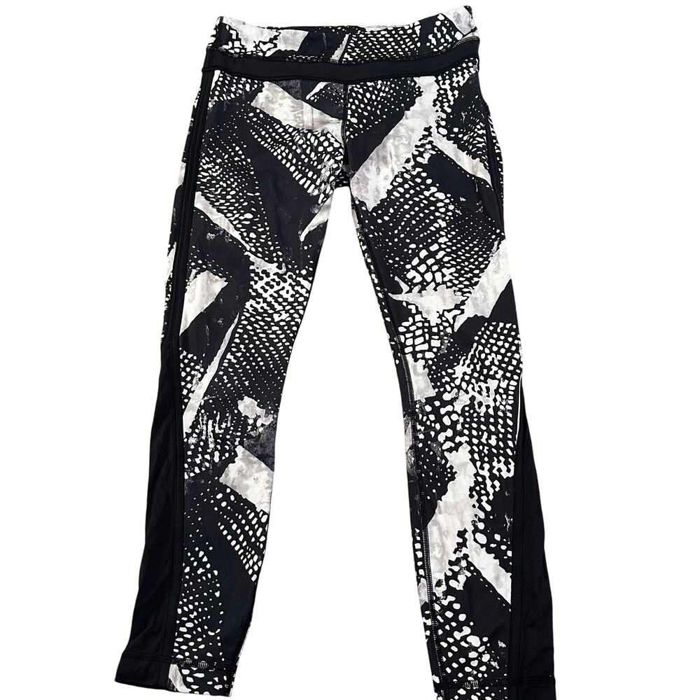 LULULEMON Women's Pace Tight *Full-on Luxtreme Size 6 In Static Mist White Black